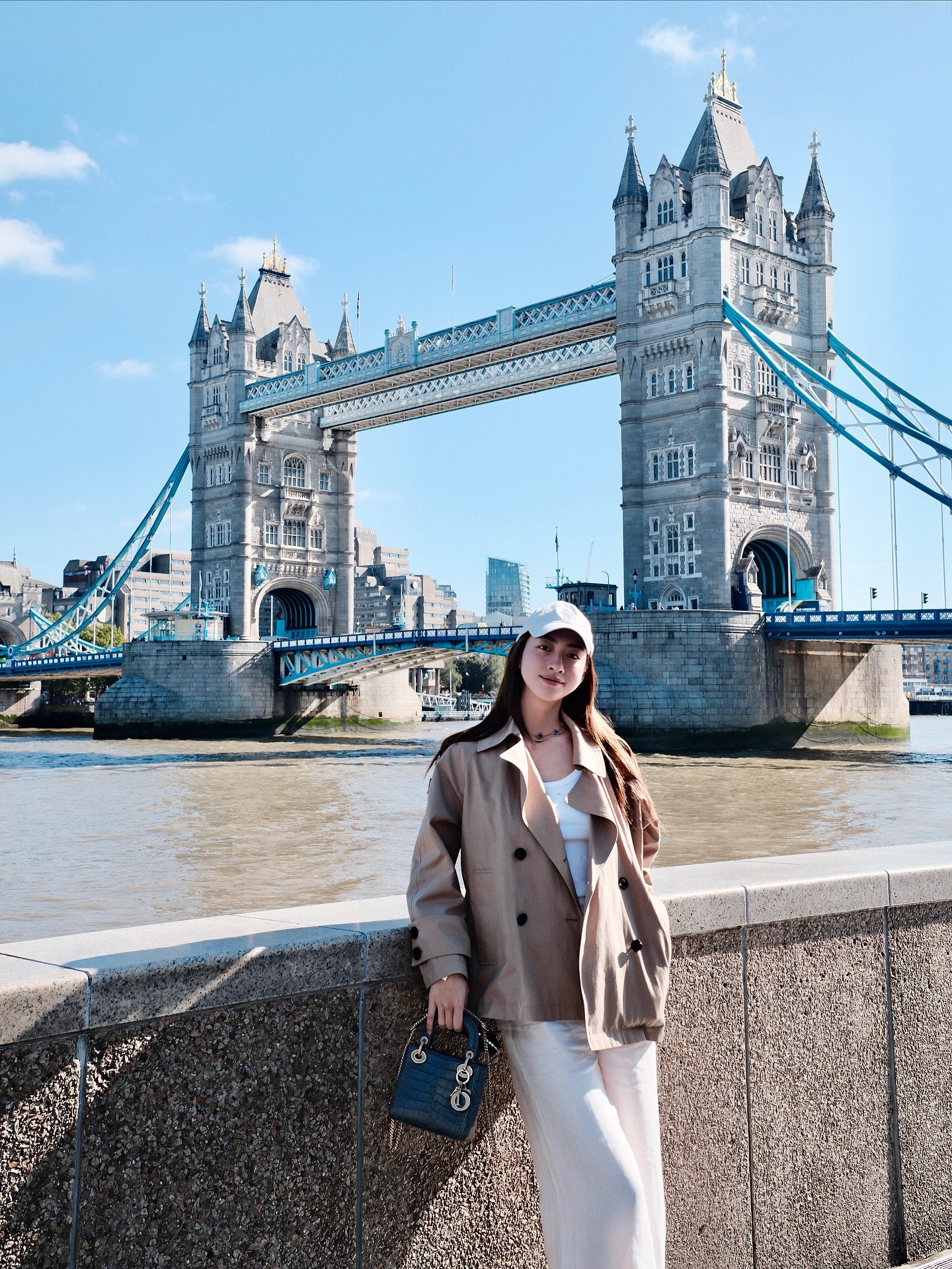 Thích mặc quần dài hơn váy, chị em hãy tham khảo style của 4 mỹ nhân Việt- Ảnh 12.