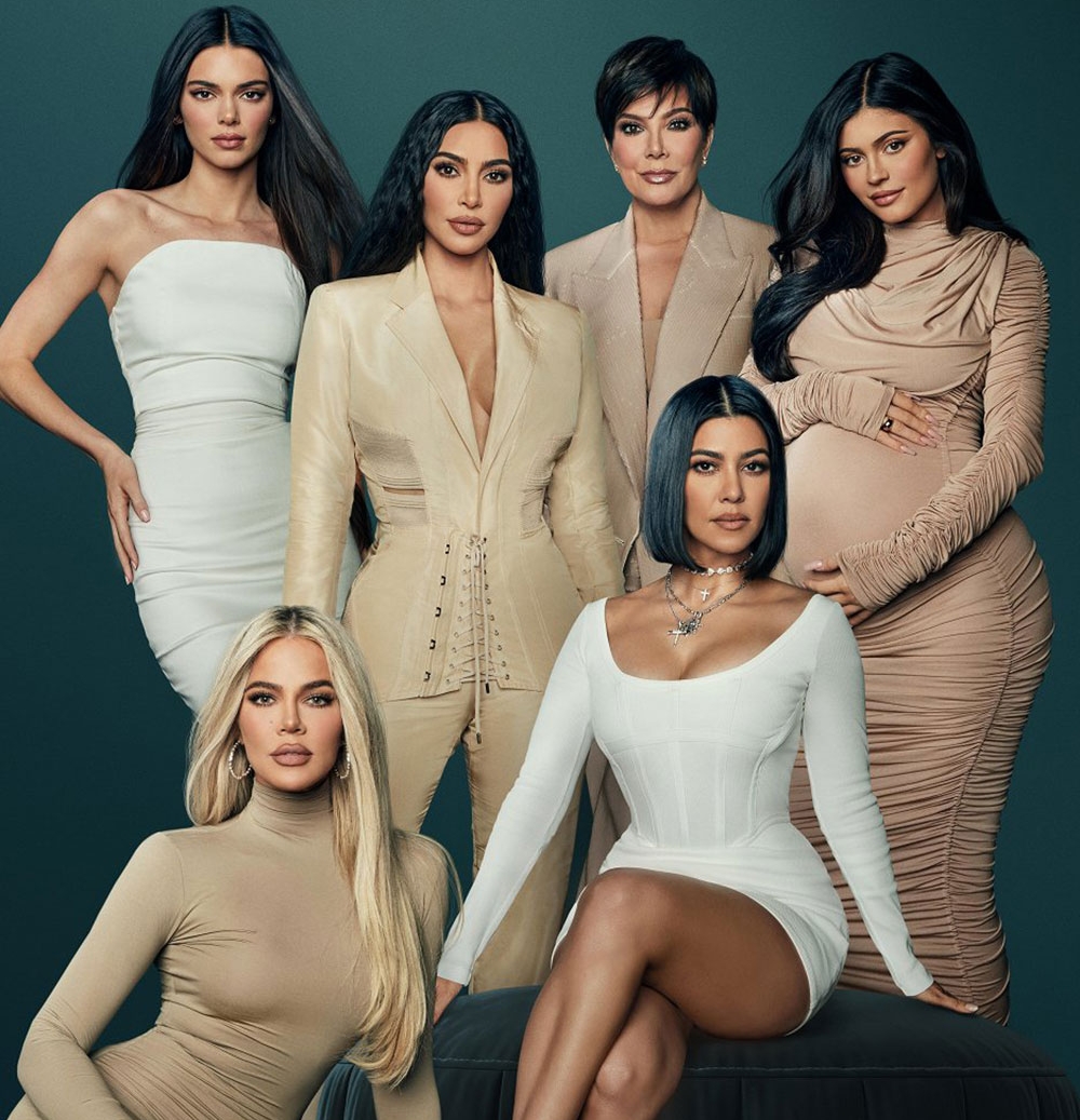 Sự hết thời của một siêu sao: Gia tộc Kardashian thị phi nhất Hollywood đang trên đà sụp đổ?- Ảnh 1. Sự hết thời của một siêu sao: Gia tộc Kardashian thị phi nhất Hollywood đang trên đà sụp đổ?- Ảnh 1.