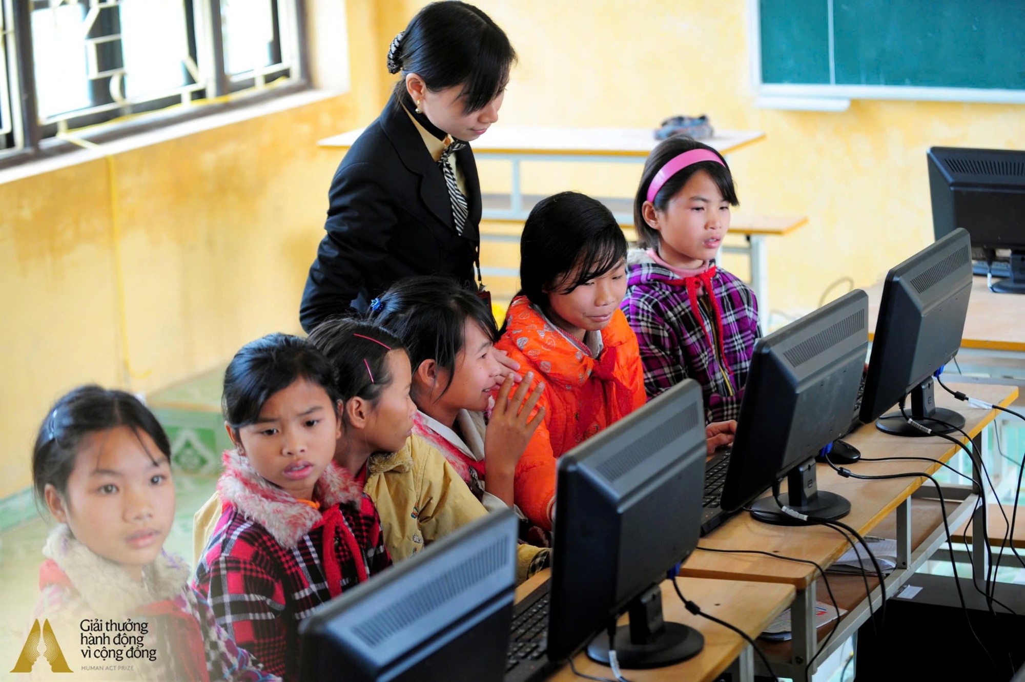 Ca sĩ Hồ Ngọc Hà lần đầu tiên làm giám khảo tại giải thưởng Hành động vì cộng đồng 2025- Ảnh 2.