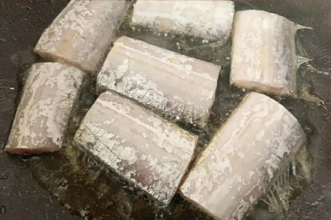 Người sành ăn sẽ ưu ái chọn 5 loại cá này vào mùa đông: Hương vị béo ngậy và ngon miệng lại rất dễ chế biến- Ảnh 6.