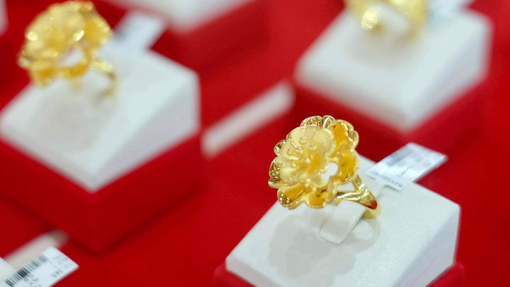 Giá vàng hôm nay 14/11: Quay đầu suy giảm- Ảnh 1.