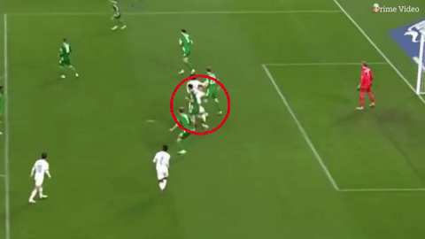 Video: Ronaldo chơi xấu- Ảnh 1. Video: Ronaldo chơi xấu- Ảnh 1.