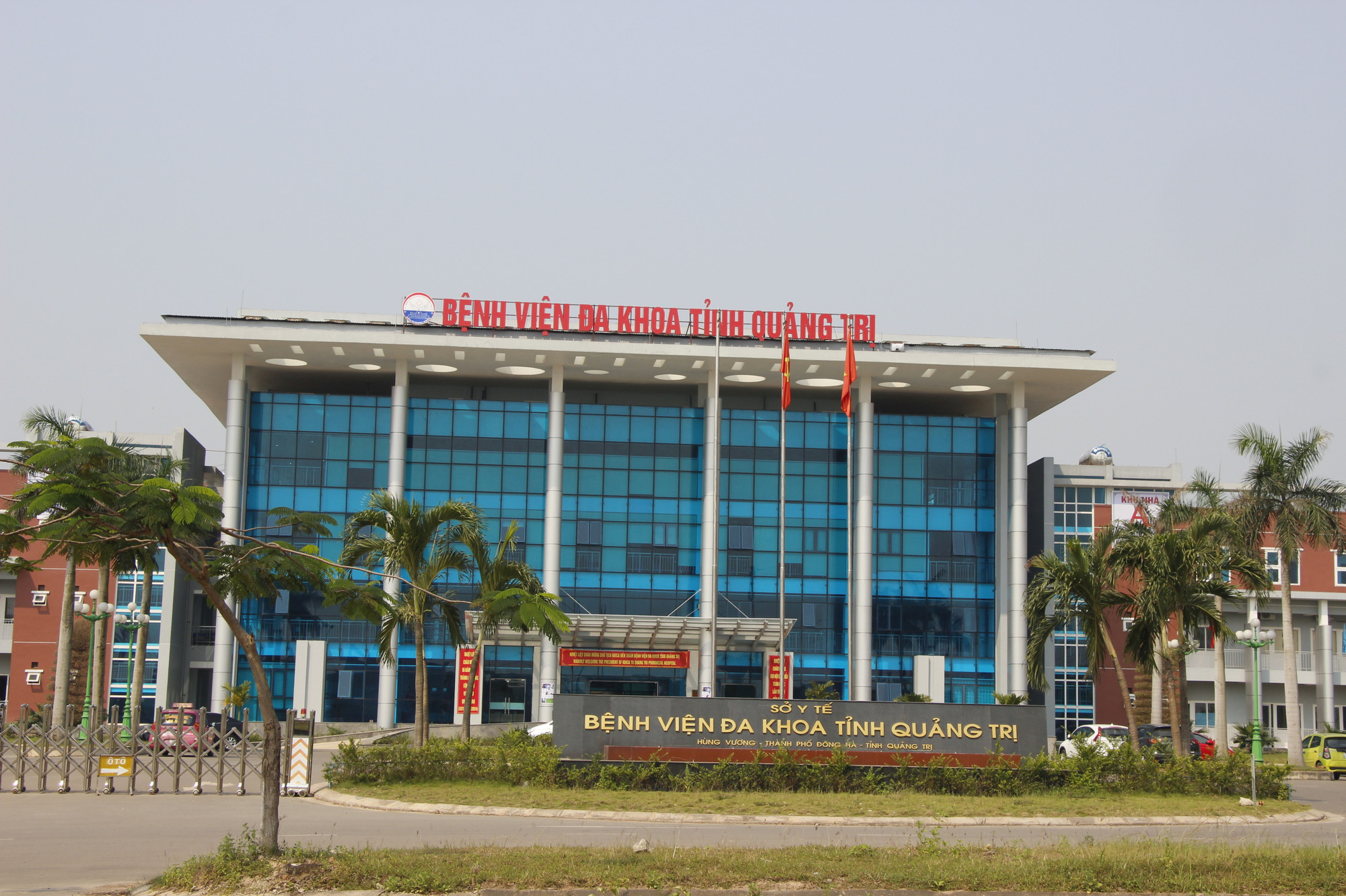 Sự cố y khoa hi hữu: 70 bệnh nhân bị nhiễm vi khuẩn lạ, không lành vết mổ nội soi ở Bệnh viện Đa khoa Quảng Trị- Ảnh 2.