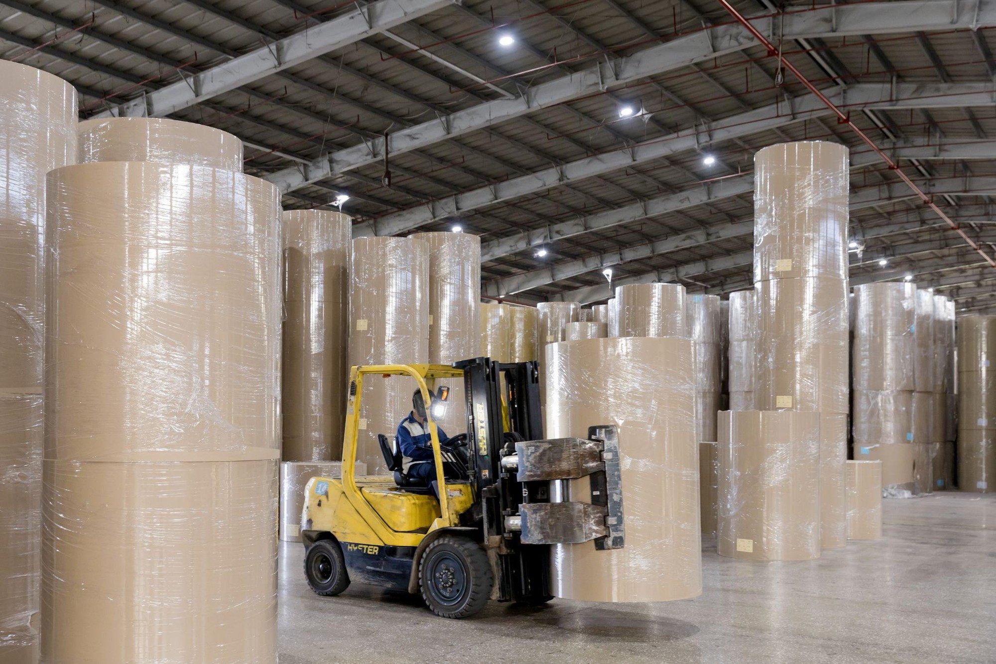 Tưởng đống giấy lộn, ai ngờ lại là "vũ khí" cứu 15,7 triệu cây xanh: Đột nhập nhà máy "hô biến" rác thành tài nguyên tại Thanh Hóa!- Ảnh 25.