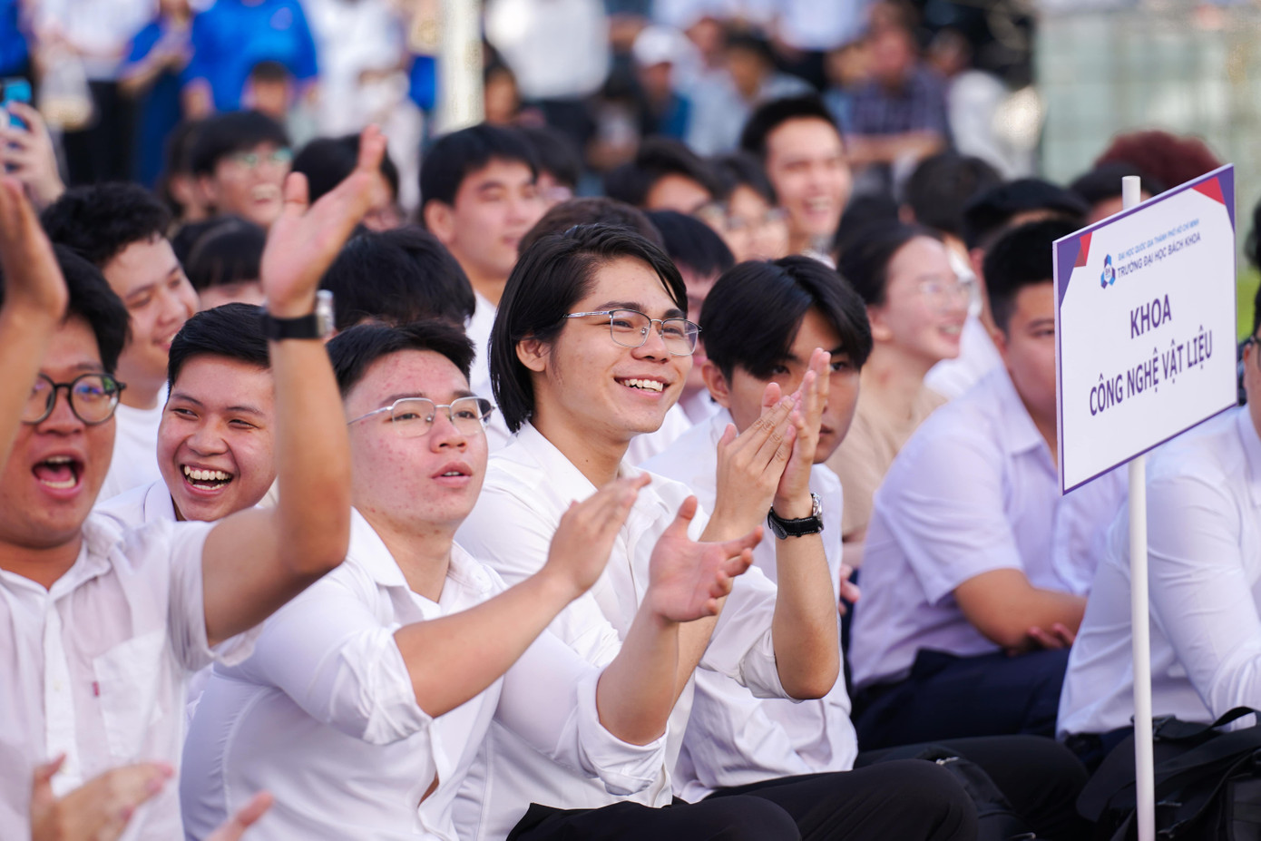 Loạt trường phía Nam rà soát kết quả trúng tuyển bằng IELTS của thí sinh- Ảnh 1.