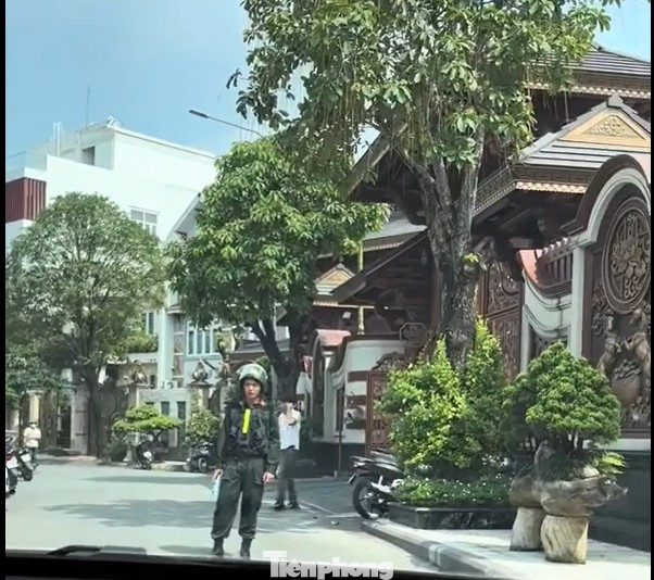 Thẩm mỹ viện Mailisa mở cửa trở lại sau một ngày bị khám xét, lượng khách thưa vắng- Ảnh 6.