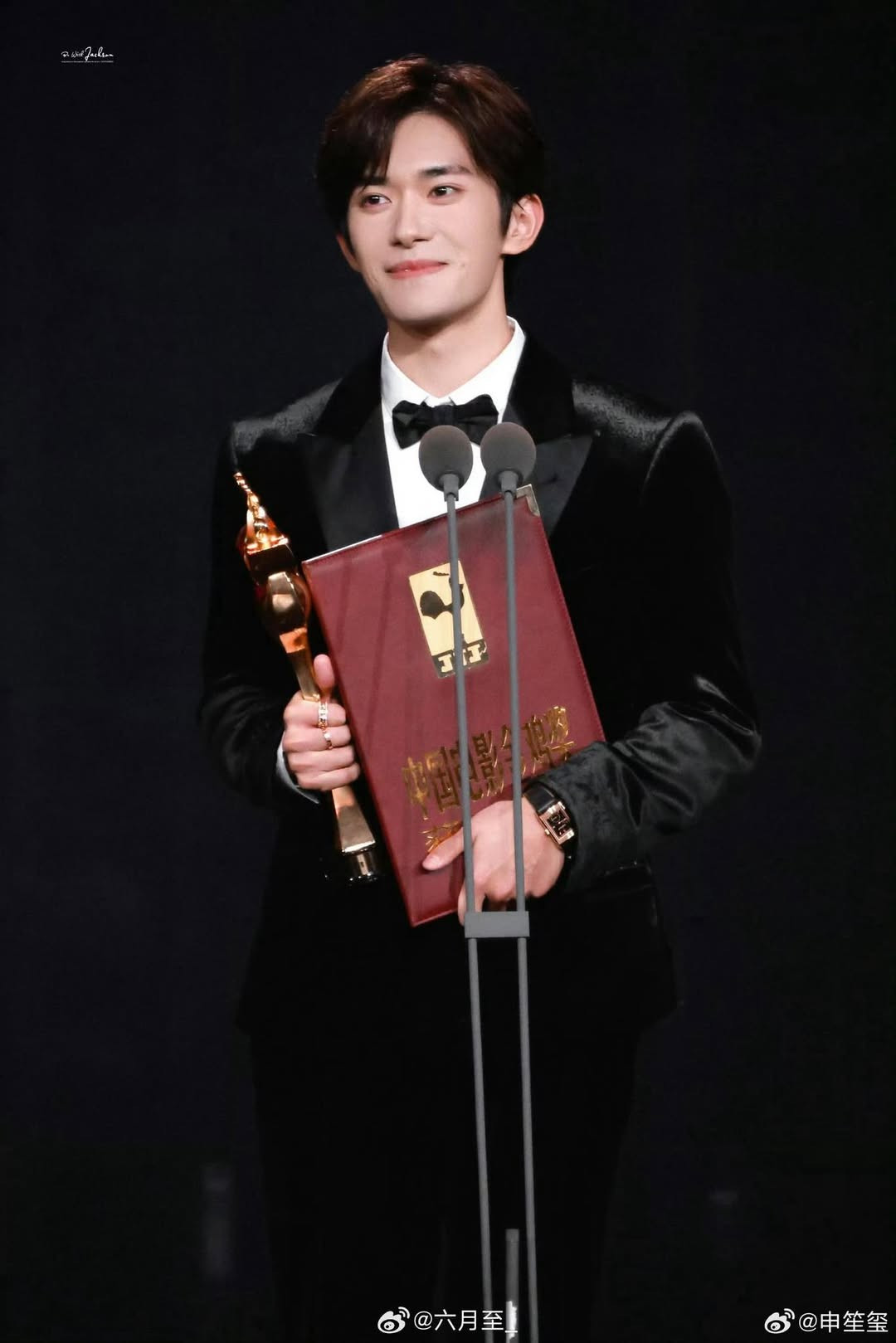 Ảnh đế trẻ nhất lịch sử Kim Kê- Ảnh 3.