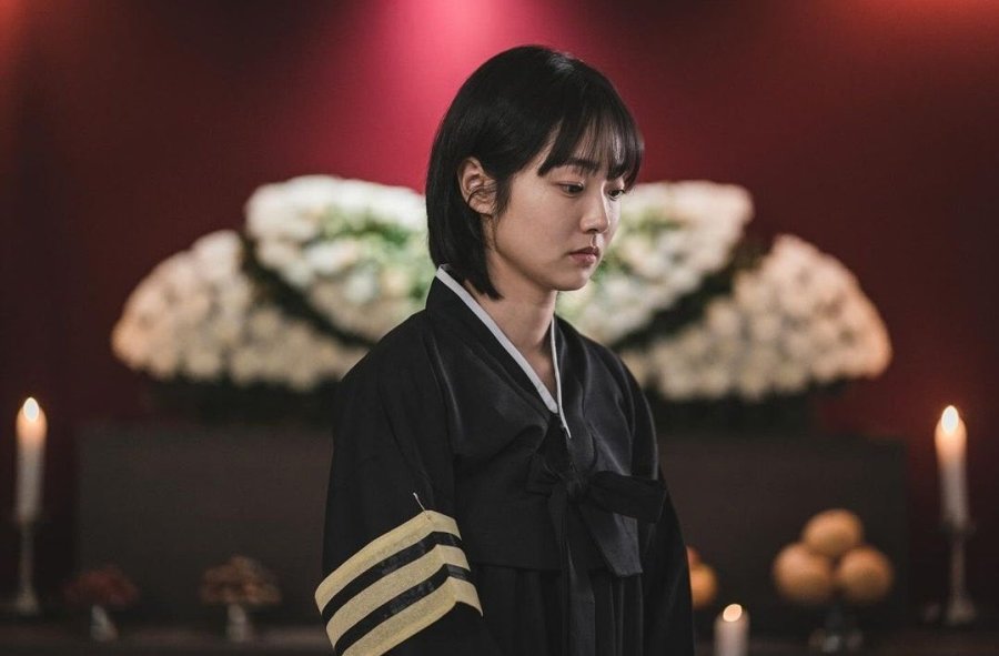 Mừng phát khóc vì phim Hàn đỉnh cao này đã có phần 2: Nam chính là chiến thần visual, đố ai chê được câu nào- Ảnh 2. Mừng phát khóc vì phim Hàn đỉnh cao này đã có phần 2: Nam chính là chiến thần visual, đố ai chê được câu nào- Ảnh 2.