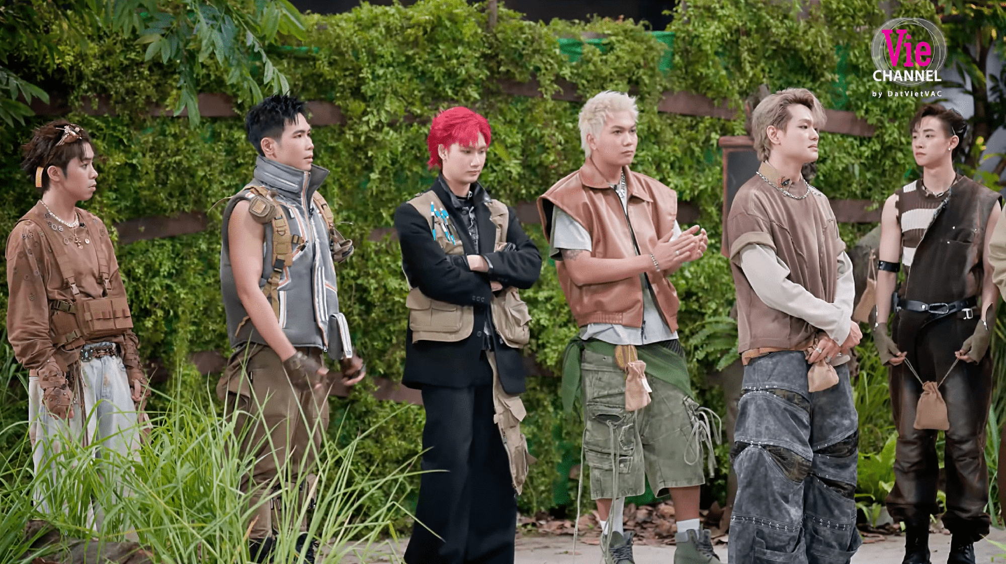 Thêm 7 Anh Trai Say Hi bị loại- Ảnh 1. Thêm 7 Anh Trai Say Hi bị loại- Ảnh 1.