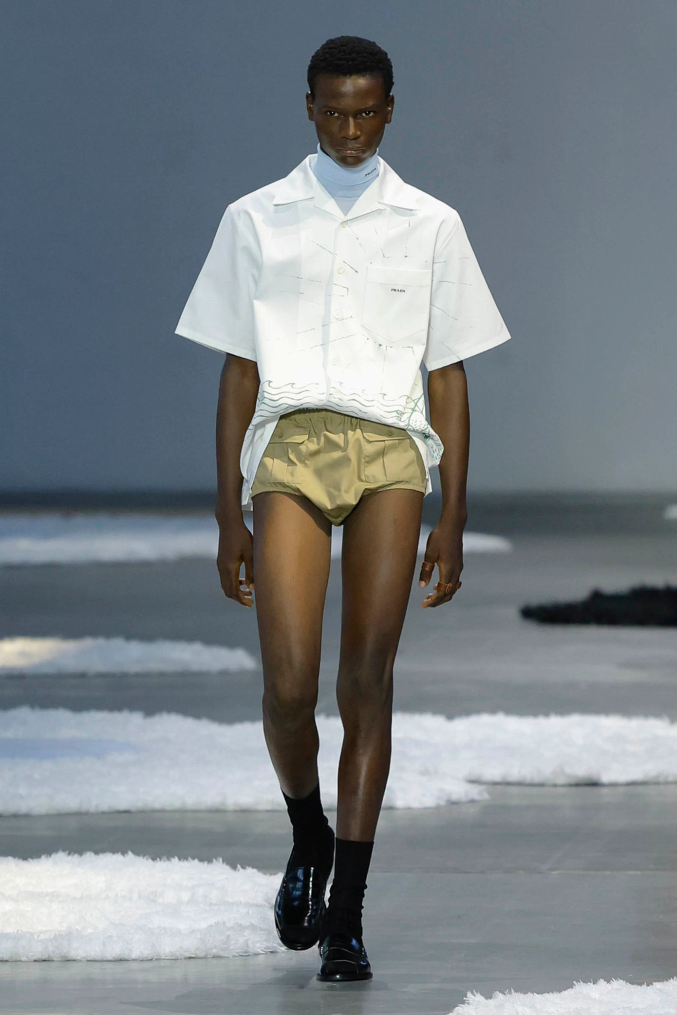 Mốt quần siêu ngắn- Ảnh 3.