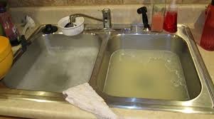 4 SAI LẦM khiến nhà lúc nào cũng có mùi hôi- Ảnh 1. 4 SAI LẦM khiến nhà lúc nào cũng có mùi hôi- Ảnh 1.