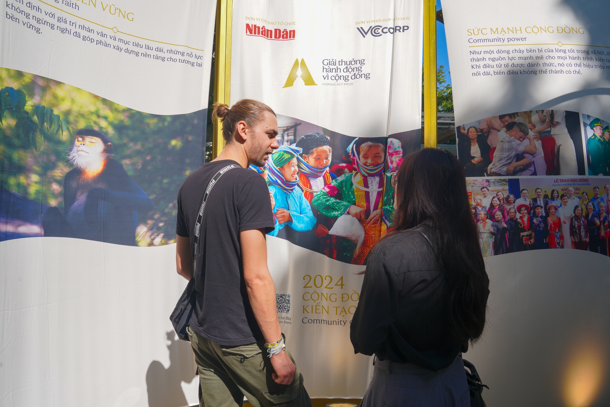 Triển lãm đặc biệt lan tỏa tinh thần kiên trì phụng sự của những “người hùng” bền bỉ cống hiến, tạo ra giá trị cho cộng đồng- Ảnh 4. Triển lãm đặc biệt lan tỏa tinh thần kiên trì phụng sự của những “người hùng” bền bỉ cống hiến, tạo ra giá trị cho cộng đồng- Ảnh 4.