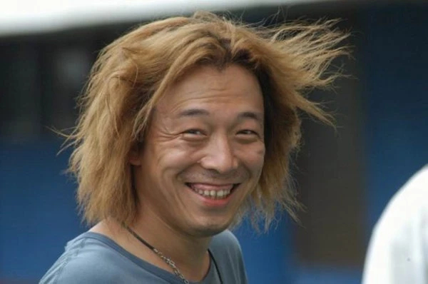 Sao nam xấu đến mức không thẩm mỹ viện nào dám sửa: Giờ trở thành "ông hoàng 33 nghìn tỷ", EQ thuộc hàng cao nhất nhì showbiz- Ảnh 1.