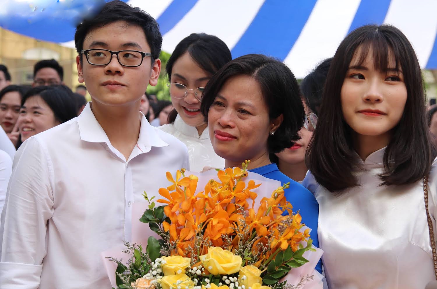 Vì sao tri ân thầy cô không chỉ gói gọn trong 20/11?- Ảnh 2.