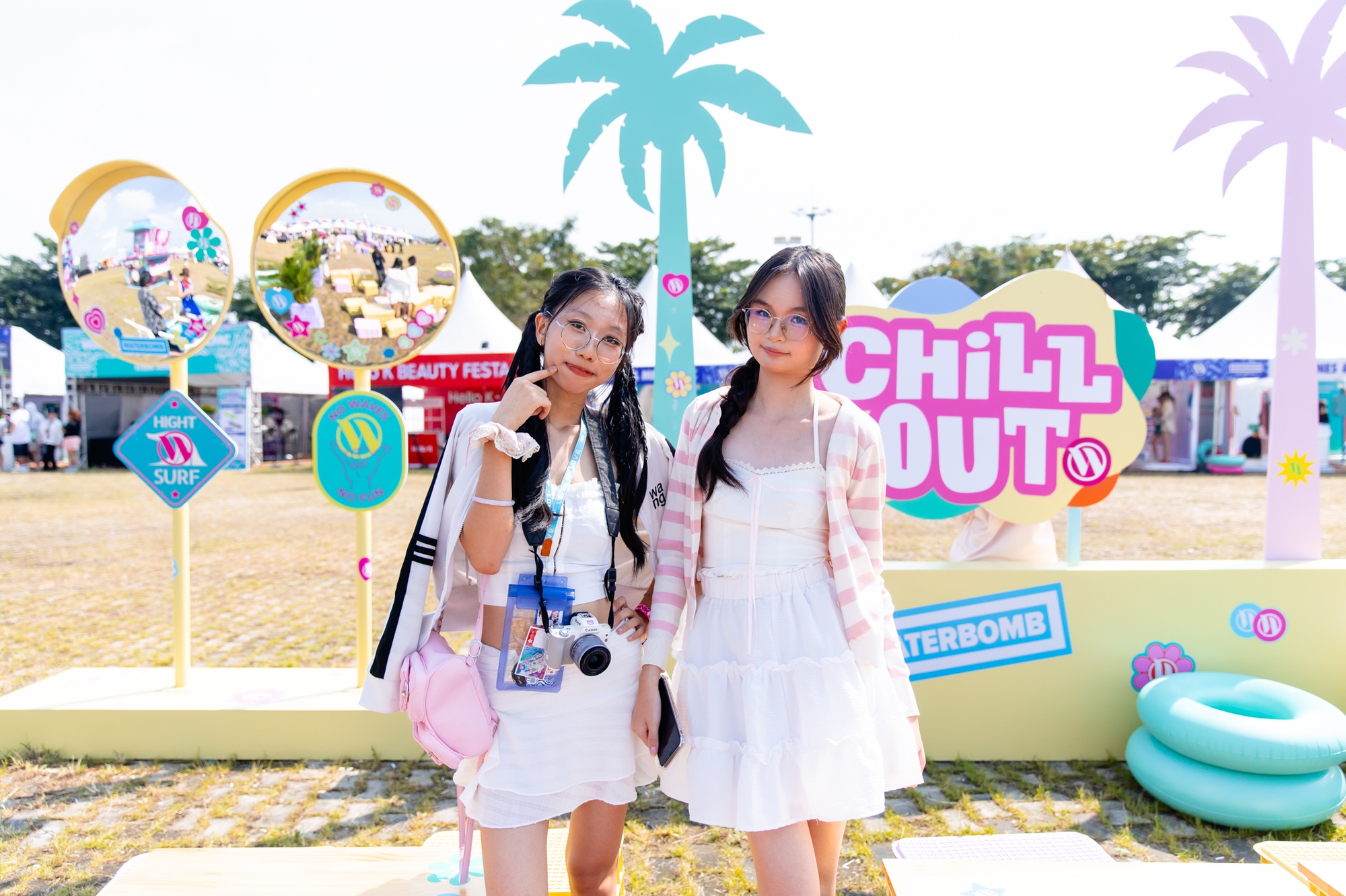 NGAY LÚC NÀY: MIN xuất hiện khiến sân khấu WATERBOMB “nổ tung”, hàng nghìn khán giả ướt sũng vì màn phun nước cực đã!- Ảnh 19. NGAY LÚC NÀY: MIN xuất hiện khiến sân khấu WATERBOMB “nổ tung”, hàng nghìn khán giả ướt sũng vì màn phun nước cực đã!- Ảnh 19.