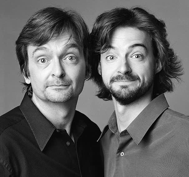 Nhiếp ảnh gia đi tìm 200 người xa lạ giống nhau như sinh đôi để chụp ảnh, kết quả vô cùng chấn động- Ảnh 15.