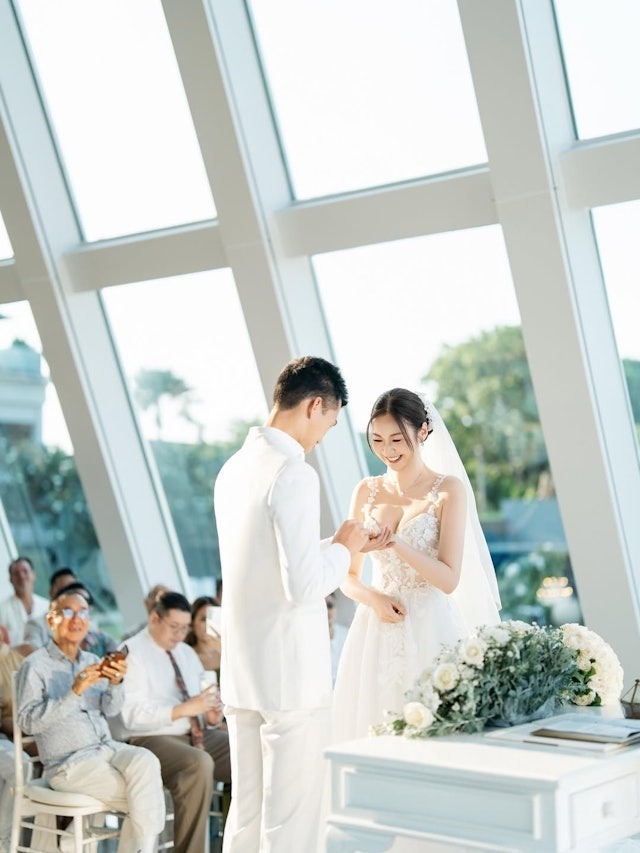 "Mỹ nhân đáng giá 39 tỷ" bất ngờ lên hoa xe lần 2, lập thỏa thuận "2 không" gây choáng với chồng thiếu gia- Ảnh 2. "Mỹ nhân đáng giá 39 tỷ" bất ngờ lên hoa xe lần 2, lập thỏa thuận "2 không" gây choáng với chồng thiếu gia- Ảnh 2.