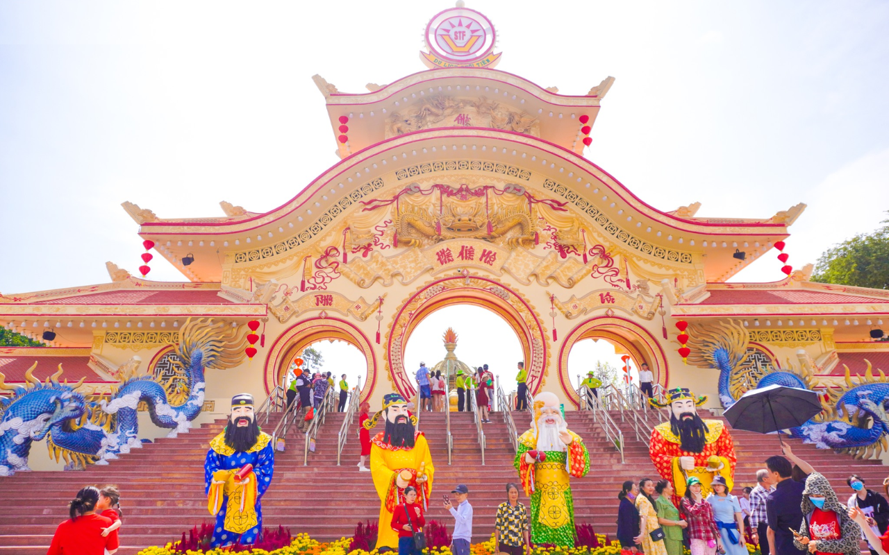 Vì sao Suối Tiên là ký ức tuổi thơ của nhiều người?- Ảnh 1. Vì sao Suối Tiên là ký ức tuổi thơ của nhiều người?- Ảnh 1.