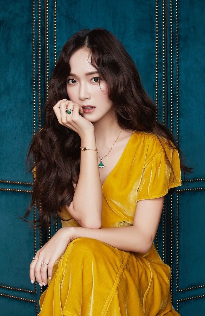 Sự hết thời của công chúa Kbiz: Bị cấm sóng thê thảm 10 năm, mới hoạt động đã bị kiện 50 tỷ- Ảnh 1. Sự hết thời của công chúa Kbiz: Bị cấm sóng thê thảm 10 năm, mới hoạt động đã bị kiện 50 tỷ- Ảnh 1.