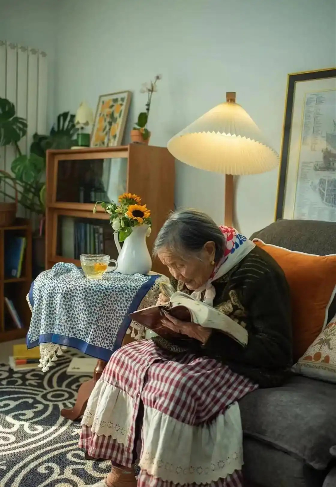 Ngôi nhà của bà cụ 92 tuổi gây xúc động: Như bước ra từ hoạt hình Ghibli, góc nào cũng chữa lành- Ảnh 3. Ngôi nhà của bà cụ 92 tuổi gây xúc động: Như bước ra từ hoạt hình Ghibli, góc nào cũng chữa lành- Ảnh 3.