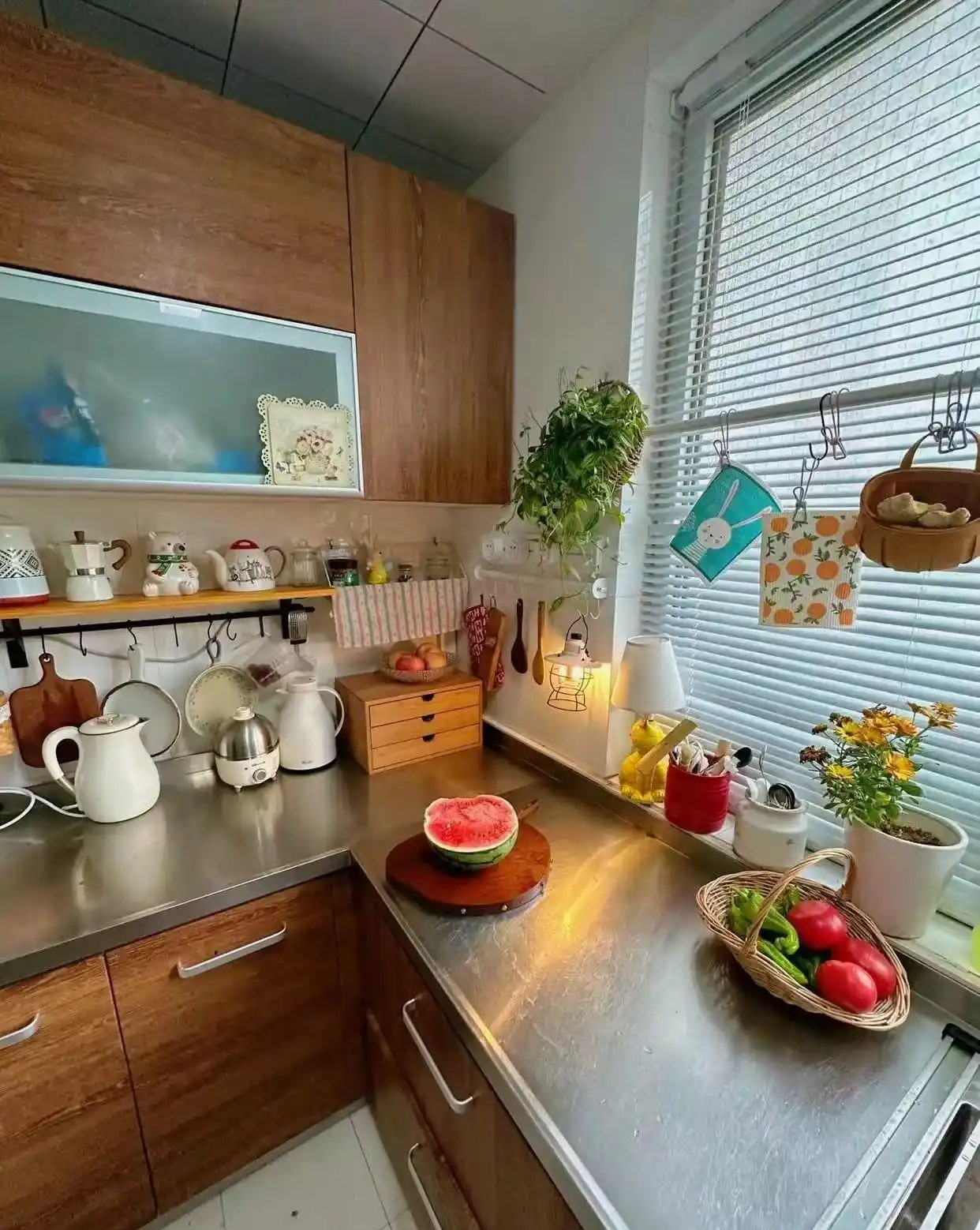 Ngôi nhà của bà cụ 92 tuổi gây xúc động: Như bước ra từ hoạt hình Ghibli, góc nào cũng chữa lành- Ảnh 10. Ngôi nhà của bà cụ 92 tuổi gây xúc động: Như bước ra từ hoạt hình Ghibli, góc nào cũng chữa lành- Ảnh 10.