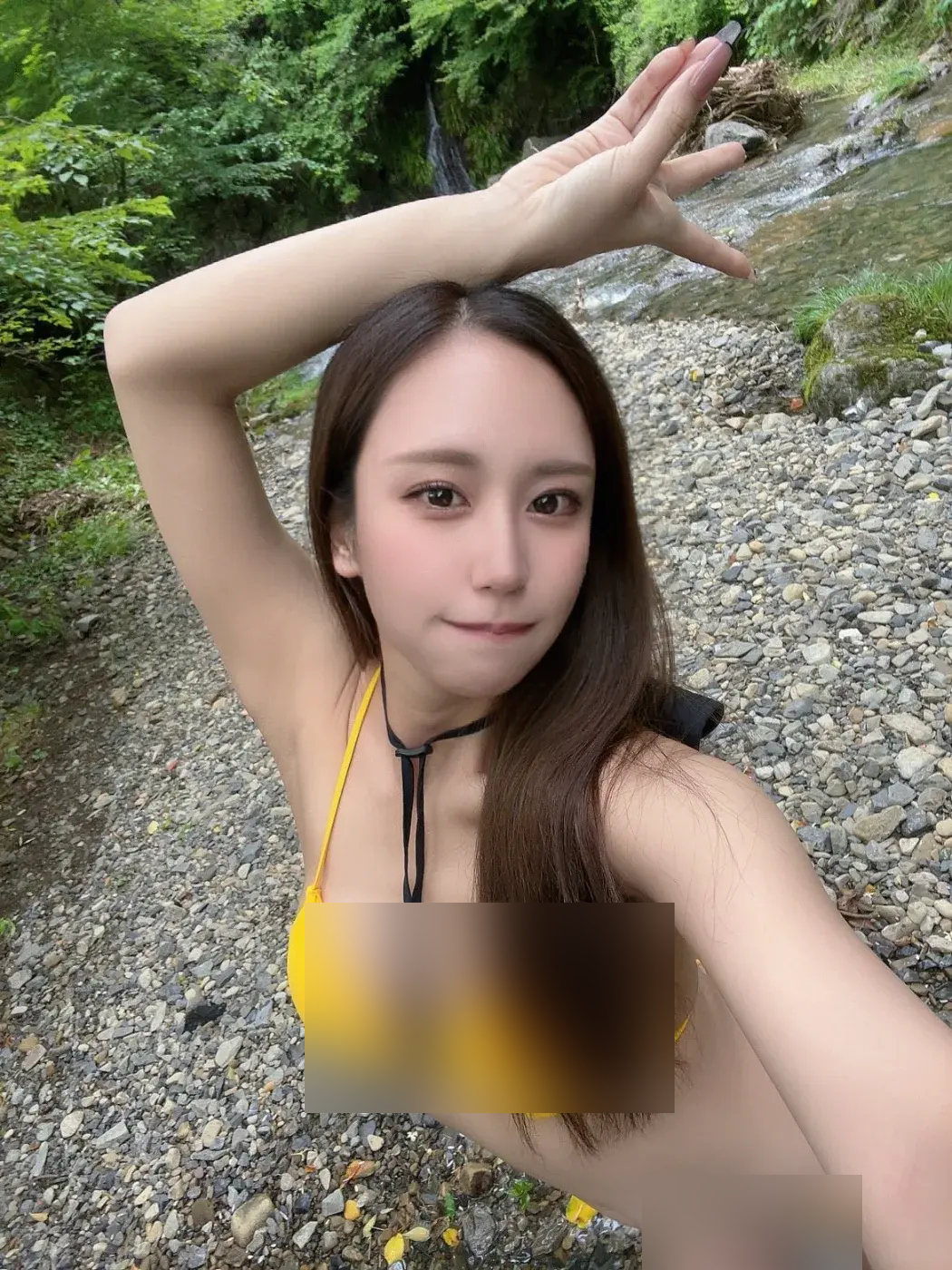 "Bom sex" đột ngột qua đời ở tuổi 28, nghi tự tử- Ảnh 1. "Bom sex" đột ngột qua đời ở tuổi 28, nghi tự tử- Ảnh 1.