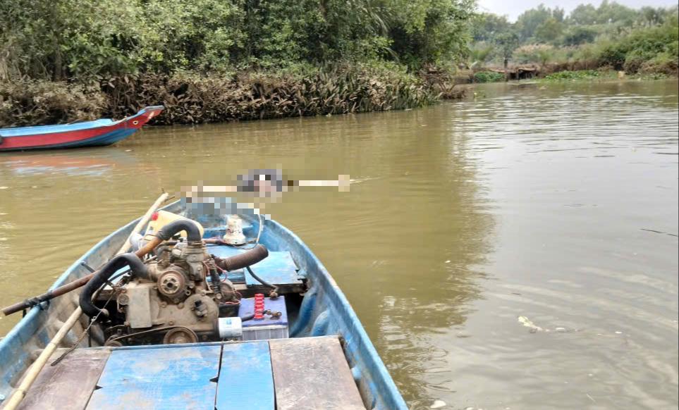 Thi thể bé gái nhảy cầu ở Đồng Nai được tìm thấy tại TP HCM- Ảnh 1. img