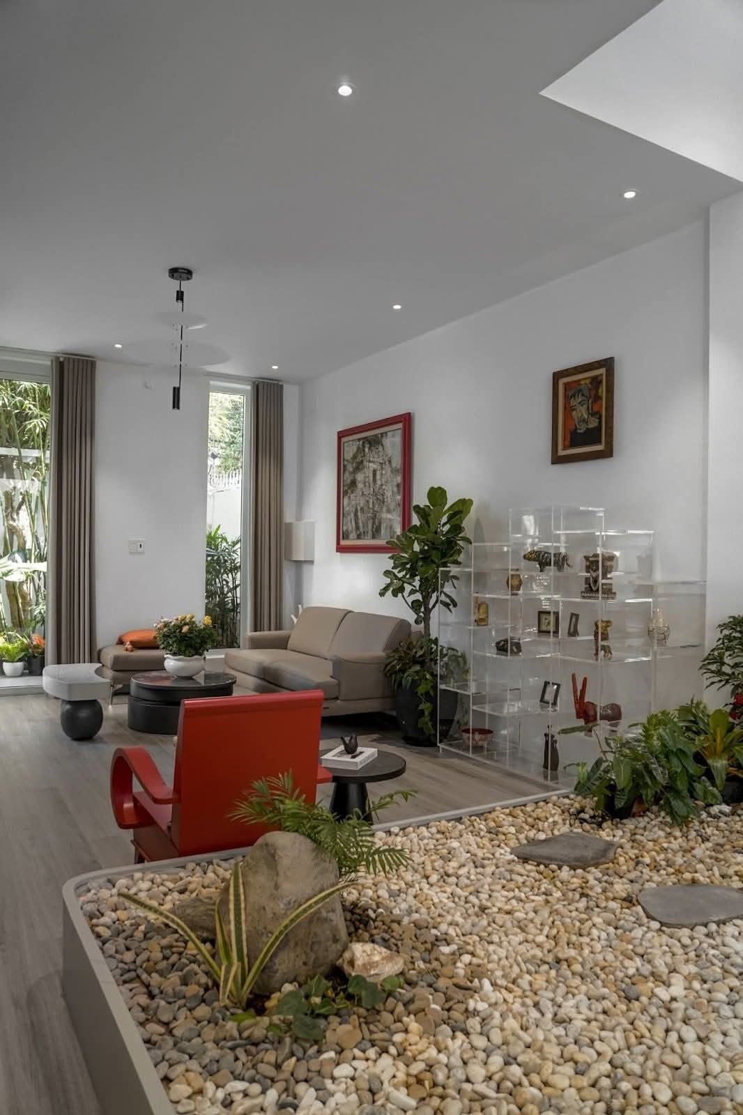 Nhà 3 tầng như villa nghỉ dưỡng giữa phố- Ảnh 2.