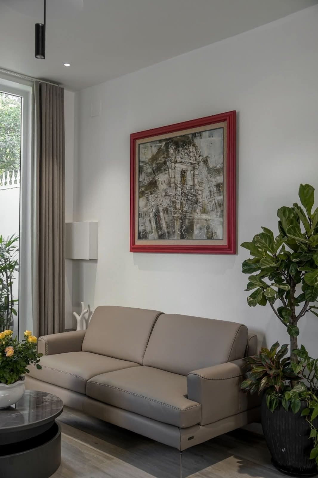 Nhà 3 tầng như villa nghỉ dưỡng giữa phố- Ảnh 3.