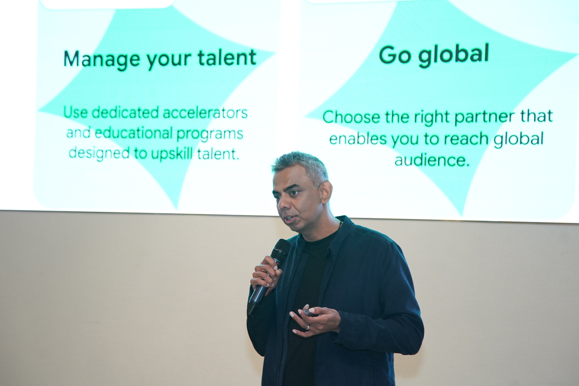 Giám đốc Google: “Việt Nam là cường quốc ứng dụng toàn cầu”- Ảnh 2. Giám đốc Google: “Việt Nam là cường quốc ứng dụng toàn cầu”- Ảnh 2.