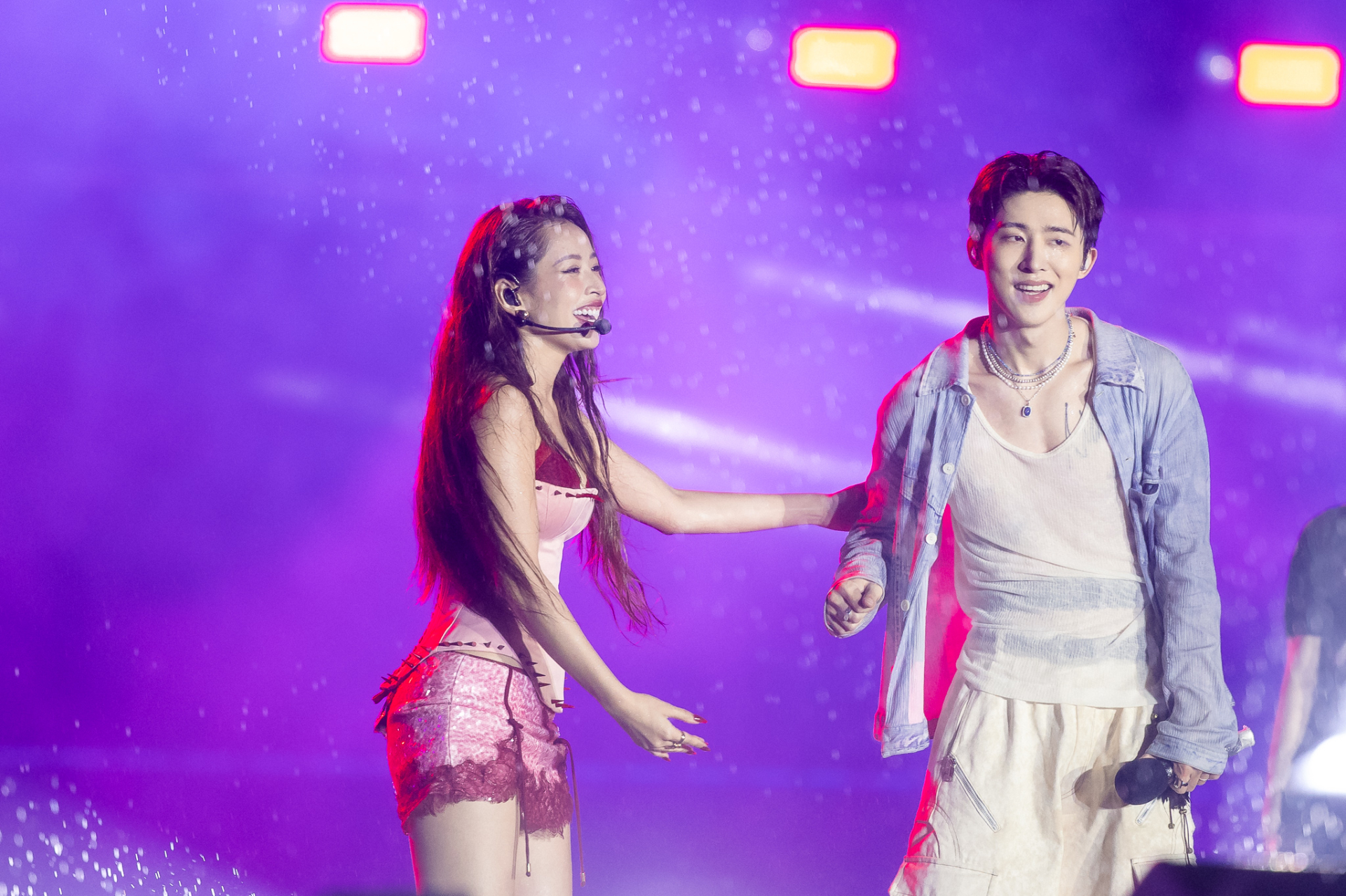 Chi Pu chưa lúc nào ngừng xinh, nhưng visual tại WATERBOMB lại lên 1 đẳng cấp khác- Ảnh 9.