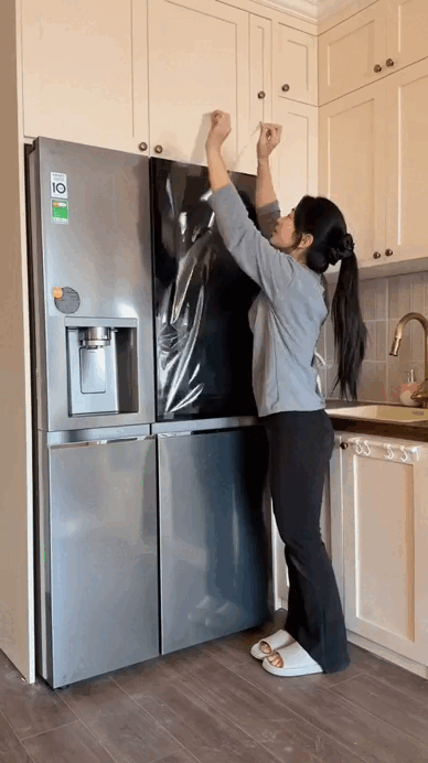 CLIP: Lê Bống khoe nhà riêng, 5 triệu người choáng váng- Ảnh 2. CLIP: Lê Bống khoe nhà riêng, 5 triệu người choáng váng- Ảnh 2.