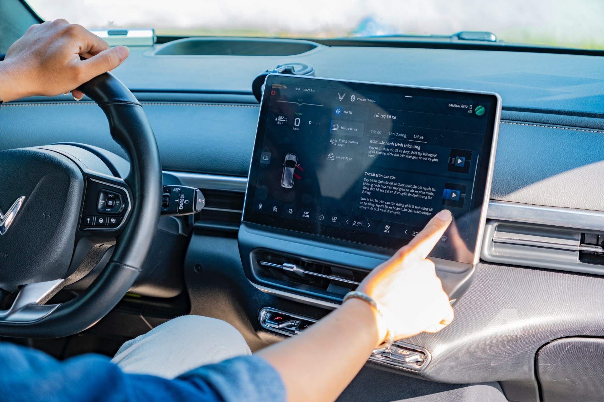 Đổi từ EcoSport sang VinFast VF 6, chủ xe mê phượt chia sẻ: ‘ADAS như xe tiền tỷ, chạy Hà Giang không phải nghĩ’- Ảnh 8. Đổi từ EcoSport sang VinFast VF 6, chủ xe mê phượt chia sẻ: ‘ADAS như xe tiền tỷ, chạy Hà Giang không phải nghĩ’- Ảnh 8.