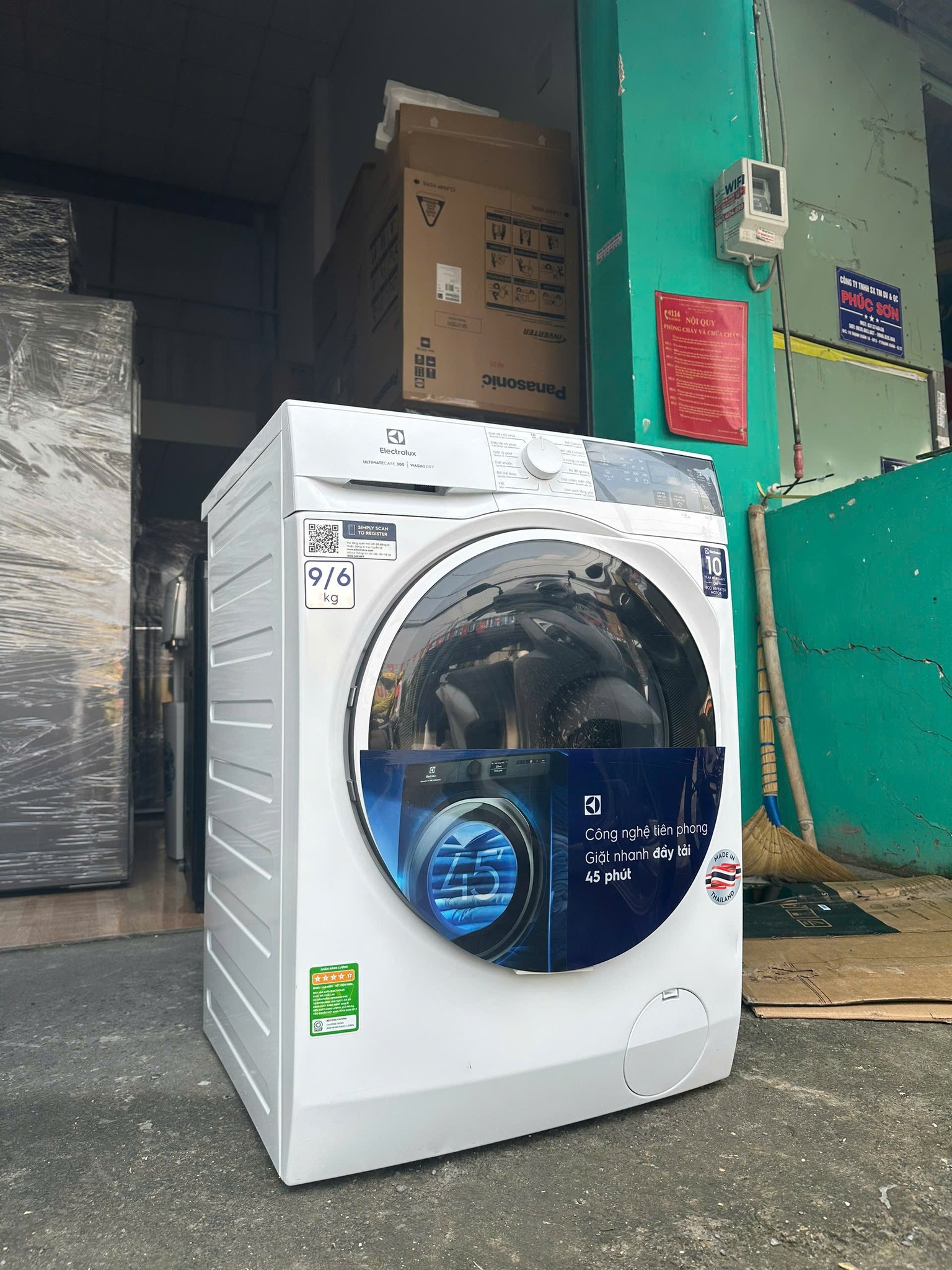 Sai lầm khiến quần áo sấy xong nhăn như "giẻ lau": 5 mẹo "vàng" lấy đồ ra là phẳng phiu, ai dùng máy giặt sấy cũng phải biết- Ảnh 4. Sai lầm khiến quần áo sấy xong nhăn như "giẻ lau": 5 mẹo "vàng" lấy đồ ra là phẳng phiu, ai dùng máy giặt sấy cũng phải biết- Ảnh 4.