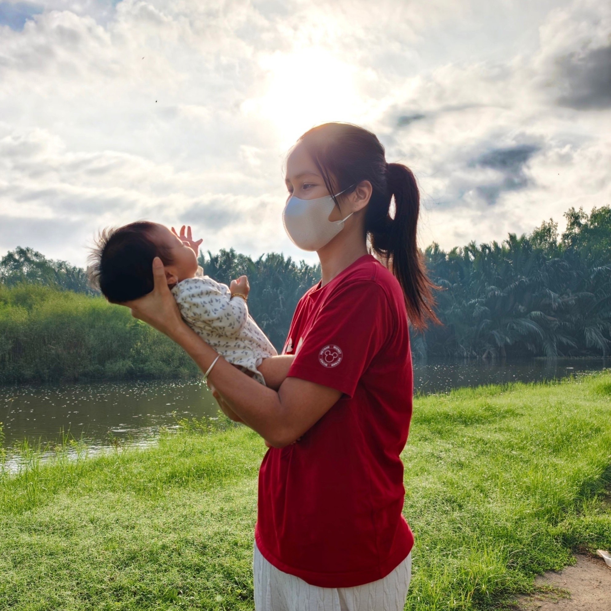 Vợ chồng Hoa hậu H'Hen Niê lại bị nhắc nhở- Ảnh 1.