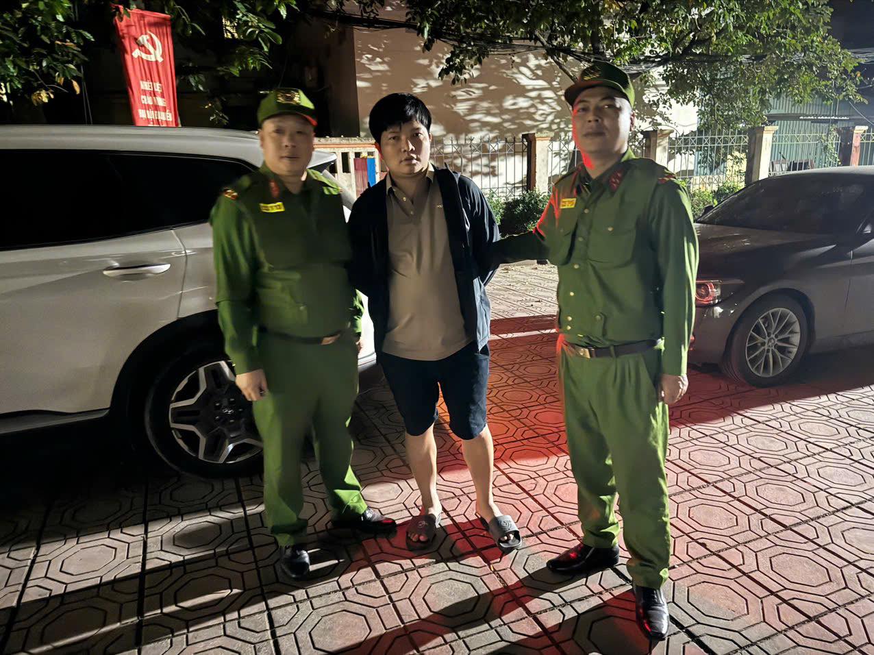 Bắt giữ Nguyễn Sỹ Thiết sinh năm 1992- Ảnh 1. Bắt giữ Nguyễn Sỹ Thiết sinh năm 1992- Ảnh 1.