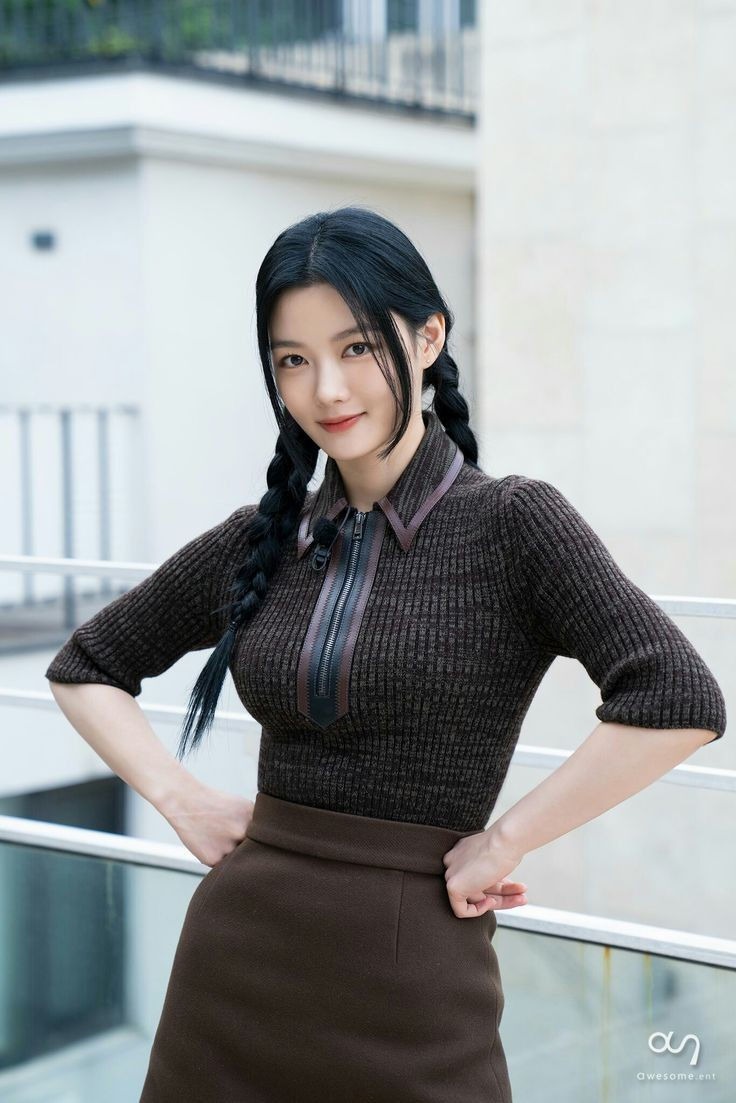 Nữ chính hot nhất Hàn Quốc hiện tại: Đã đẹp còn diễn như lên đồng, quá khó để nói lời chê- Ảnh 5. Nữ chính hot nhất Hàn Quốc hiện tại: Đã đẹp còn diễn như lên đồng, quá khó để nói lời chê- Ảnh 5.