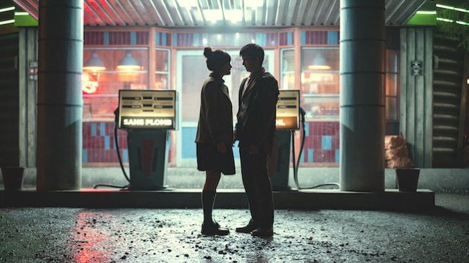 Bí mật đằng sau cảnh nóng phim Sex Education: Dàn diễn viên phải cùng nhau làm 1 điều trước khi quay- Ảnh 6. Bí mật đằng sau cảnh nóng phim Sex Education: Dàn diễn viên phải cùng nhau làm 1 điều trước khi quay- Ảnh 6.