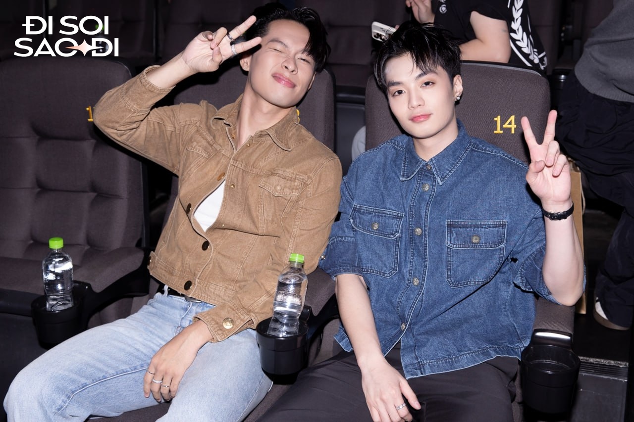 HOT: Chi Pu lại có màn "lò vi sóng" cực đỉnh với Văn Mai Hương dưới sự chứng kiến của cả nửa showbiz!- Ảnh 25. HOT: Chi Pu lại có màn "lò vi sóng" cực đỉnh với Văn Mai Hương dưới sự chứng kiến của cả nửa showbiz!- Ảnh 25.