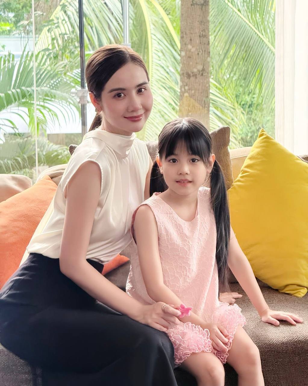 Huyền Lizzie cắt gắt một thứ để có vòng eo 56cm- Ảnh 3. Huyền Lizzie cắt gắt một thứ để có vòng eo 56cm- Ảnh 3.