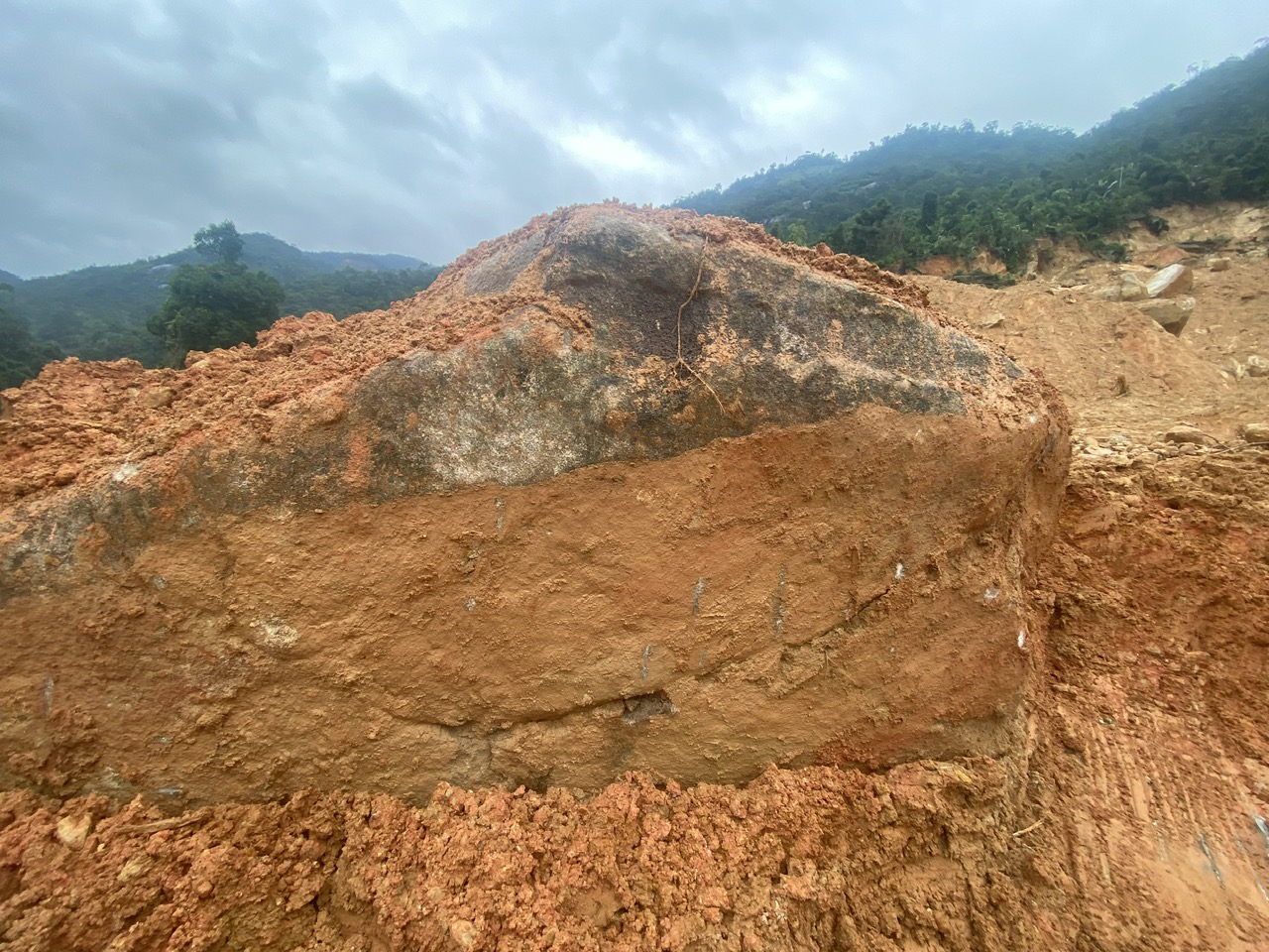 Ám ảnh những vụ sạt lở trên cung đèo Khánh Lê- Ảnh 14. Ám ảnh những vụ sạt lở trên cung đèo Khánh Lê- Ảnh 14.