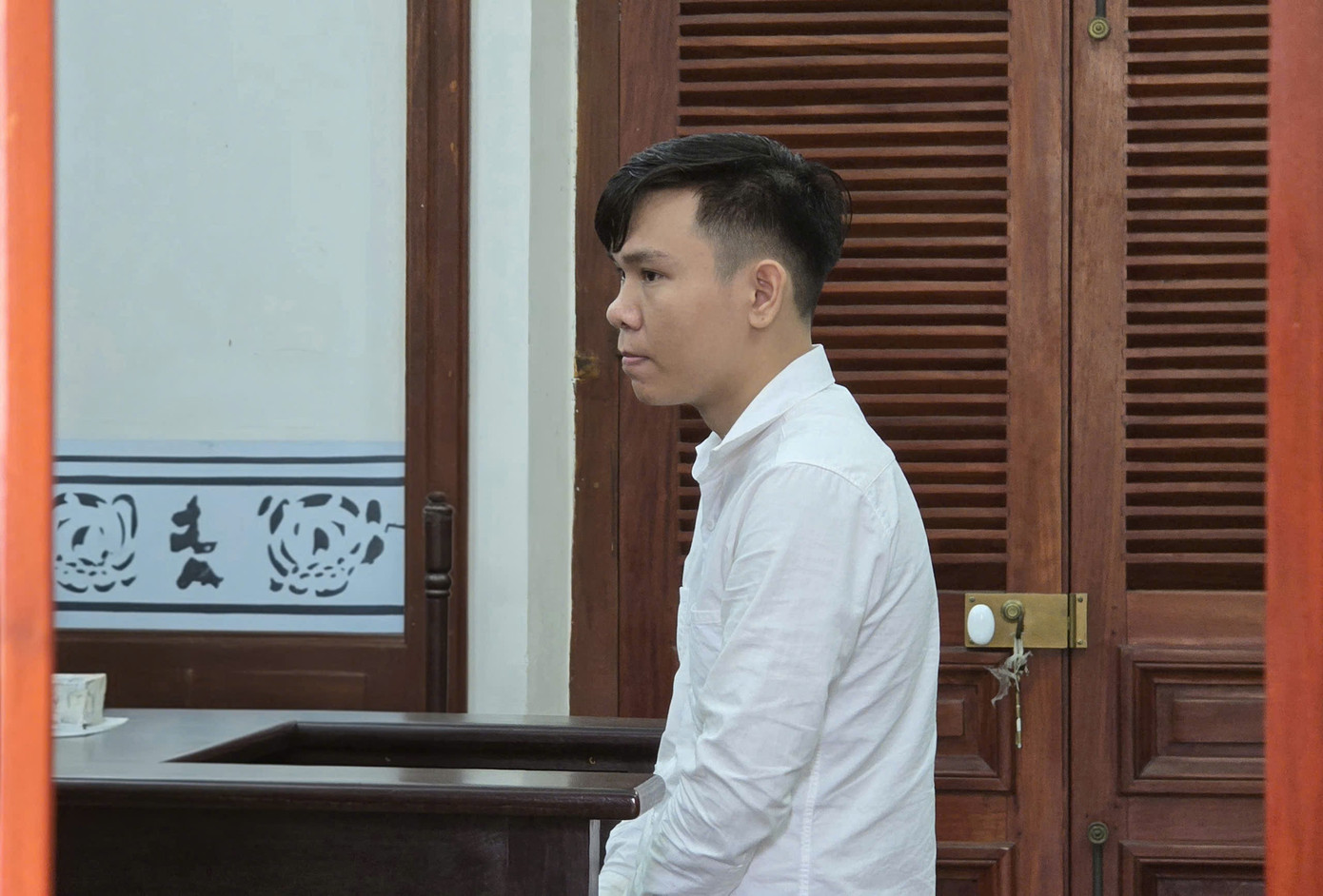 Đăng 53 clip "nóng" lên mạng để gây sức ép nối lại tình xưa với bạn gái- Ảnh 1.