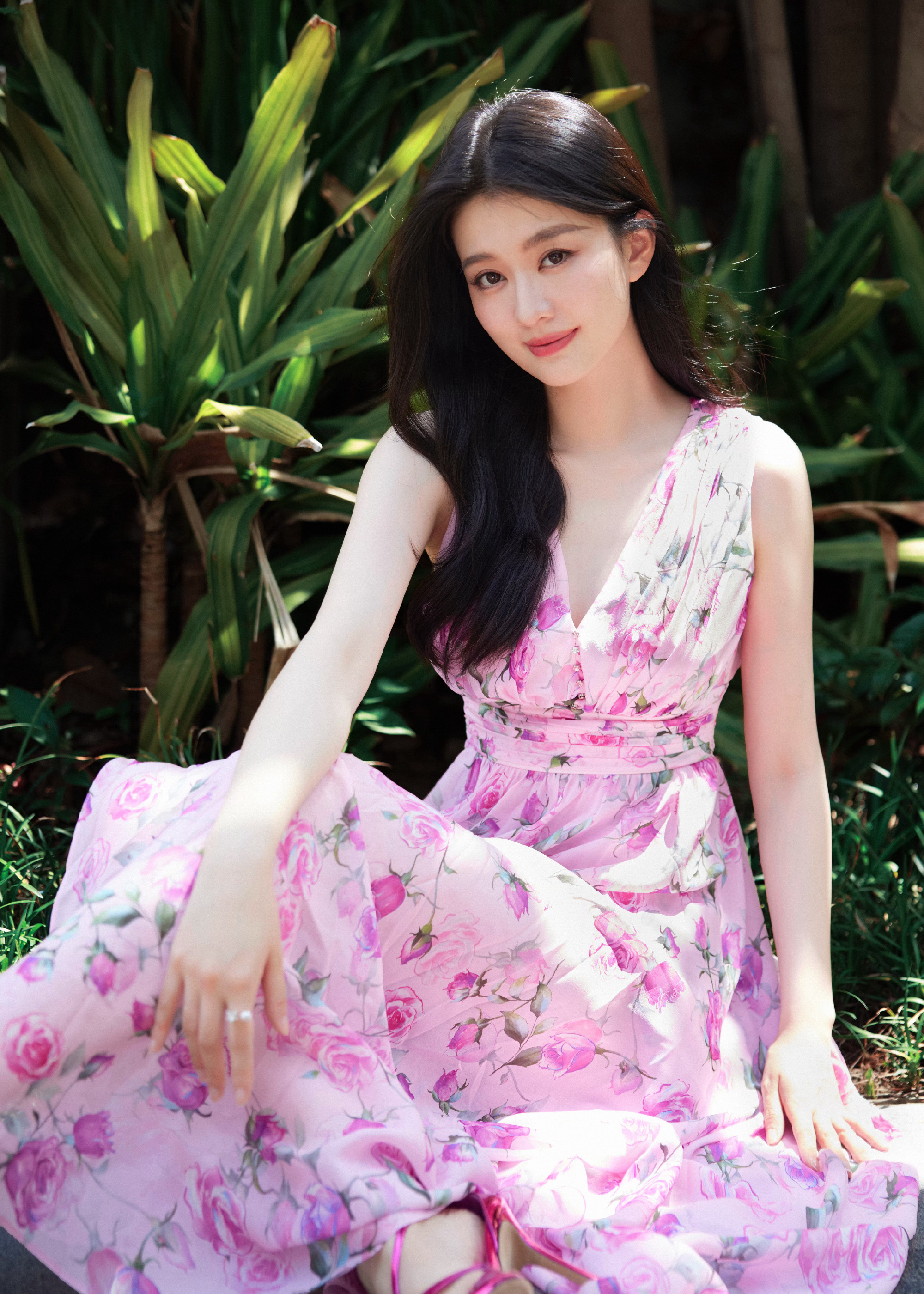 Thân thế giả dối của mỹ nhân 9X giàu nhất showbiz, được huấn luyện để Thân thế giả dối của mỹ nhân 9X giàu nhất showbiz, được huấn luyện để