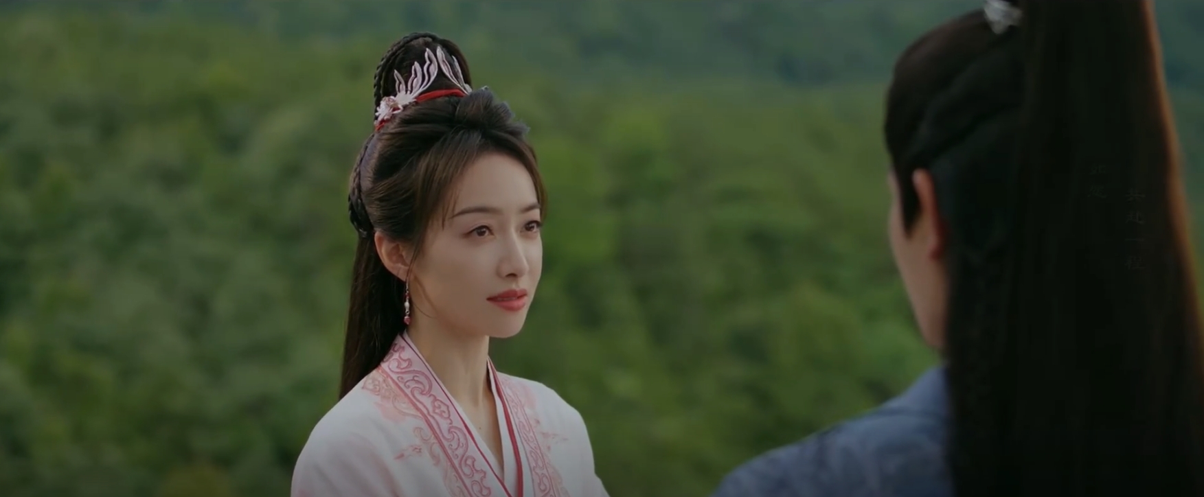 Phim Trung Quốc cấp S mà quay cỡ này: Ngựa to gấp 5 lần người, cổ trang mà tưởng siêu nhân Gao- Ảnh 3. Phim Trung Quốc cấp S mà quay cỡ này: Ngựa to gấp 5 lần người, cổ trang mà tưởng siêu nhân Gao- Ảnh 3.