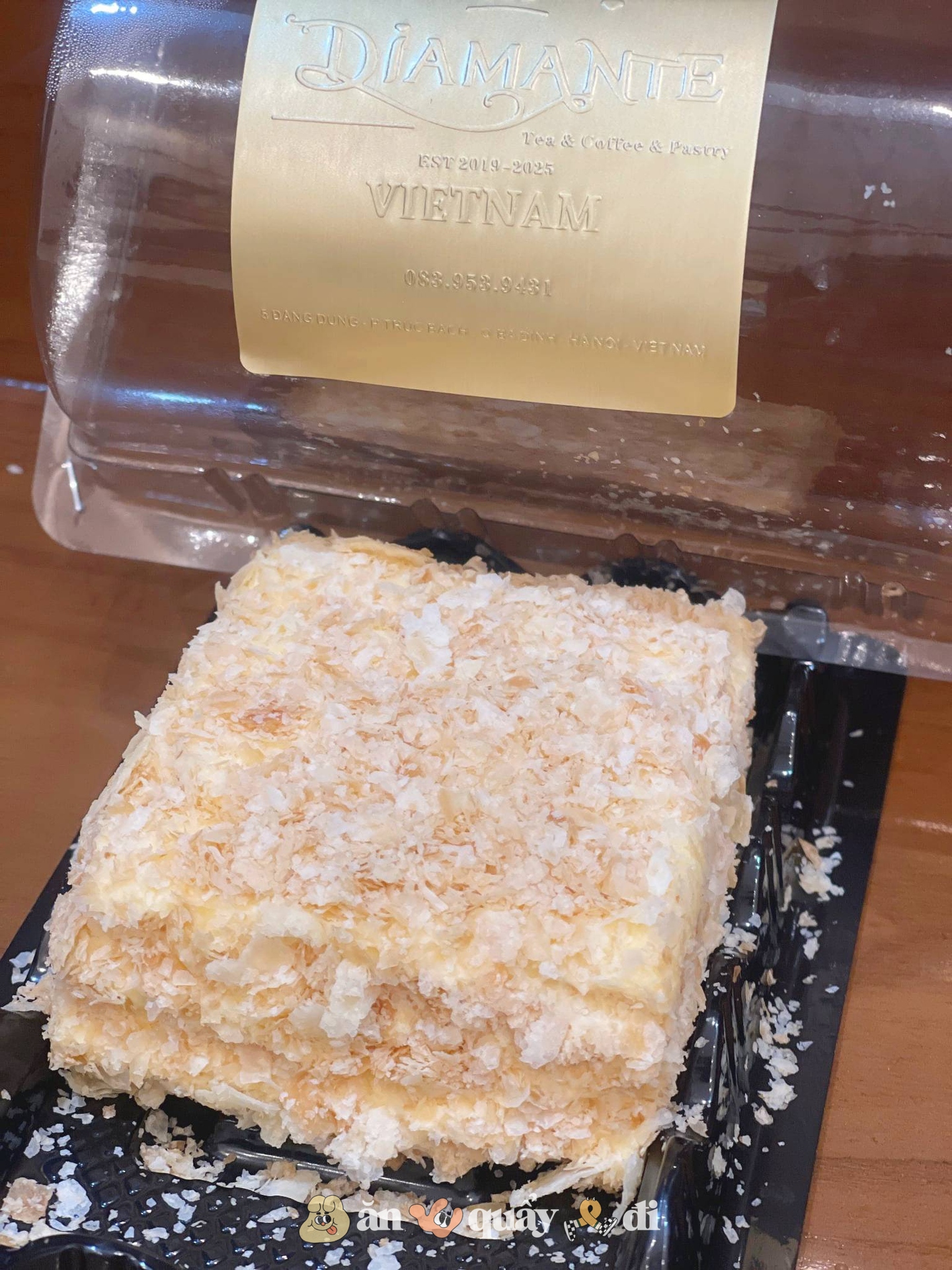 Review chiếc bánh khiến hơn 2000 người ở Hà Nội xếp số mua: 85k và 20 ngày chờ liệu có đáng?- Ảnh 5. Review chiếc bánh khiến hơn 2000 người ở Hà Nội xếp số mua: 85k và 20 ngày chờ liệu có đáng?- Ảnh 5.