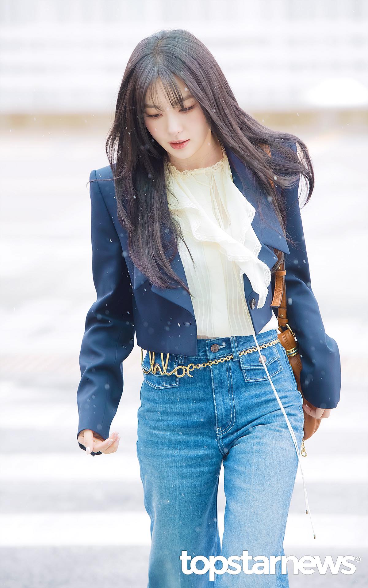 Sao nữ Hàn cao 1m61 nhưng không ai nhận ra vì style siêu tôn dáng, đẹp chuẩn fashionista- Ảnh 3.