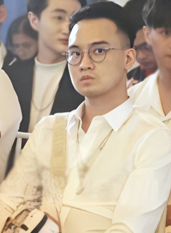 Doanh nhân Đức Phạm lần đầu lên tiếng vụ chặn xe Diệp Lâm Anh, tố vợ cũ ngăn cản gặp con- Ảnh 3. Doanh nhân Đức Phạm lần đầu lên tiếng vụ chặn xe Diệp Lâm Anh, tố vợ cũ ngăn cản gặp con- Ảnh 3.