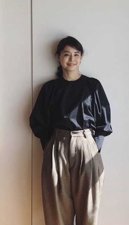 Phụ nữ trung niên nên nhớ: Muốn sống ổn thì có 5 khoản buộc phải chi và 3 khoản nên bỏ ngay- Ảnh 2. Phụ nữ trung niên nên nhớ: Muốn sống ổn thì có 5 khoản buộc phải chi và 3 khoản nên bỏ ngay- Ảnh 2.