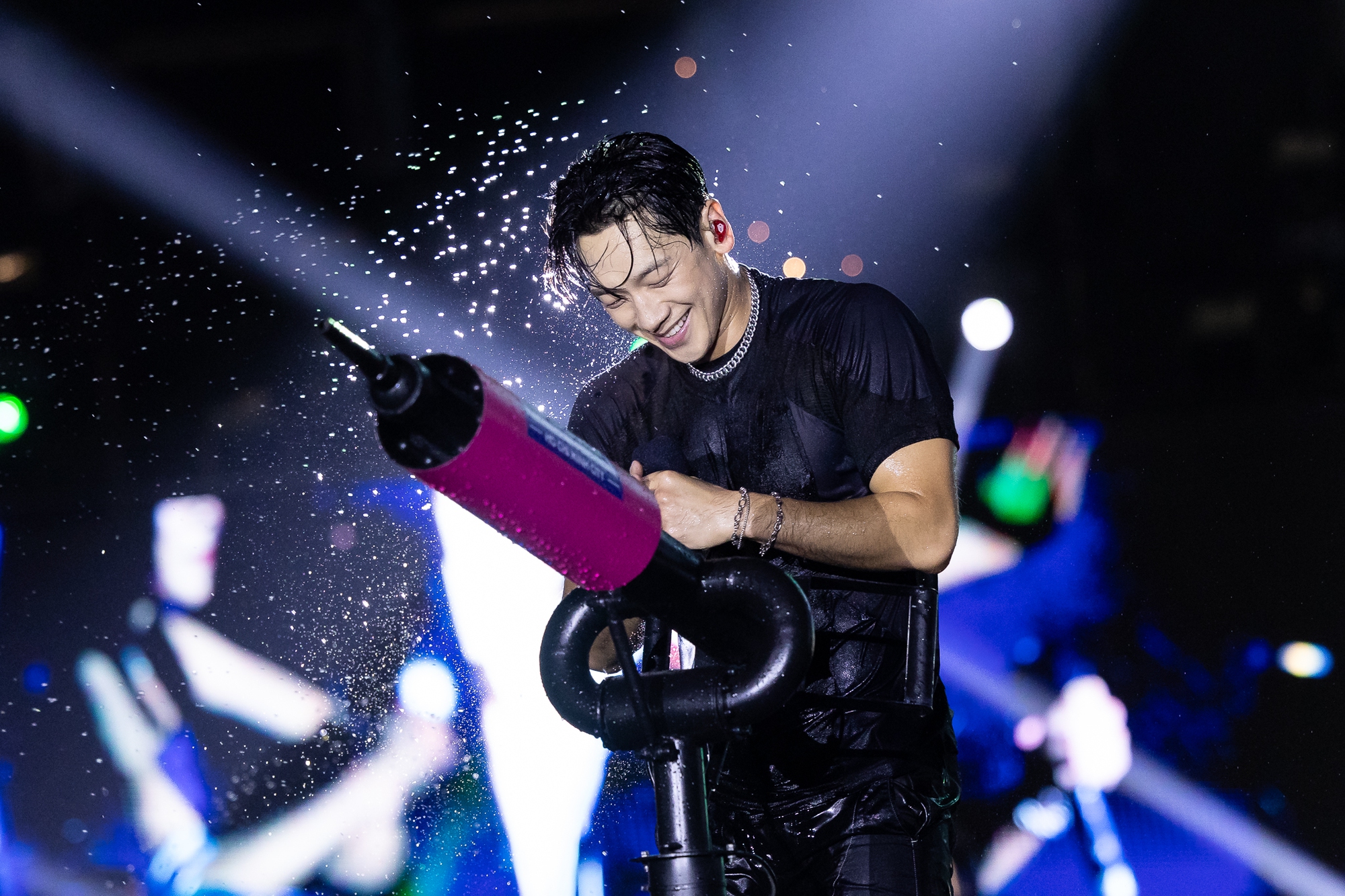 Những cái nhất chỉ có ở WATERBOMB 2025- Ảnh 7. Những cái nhất chỉ có ở WATERBOMB 2025- Ảnh 7.