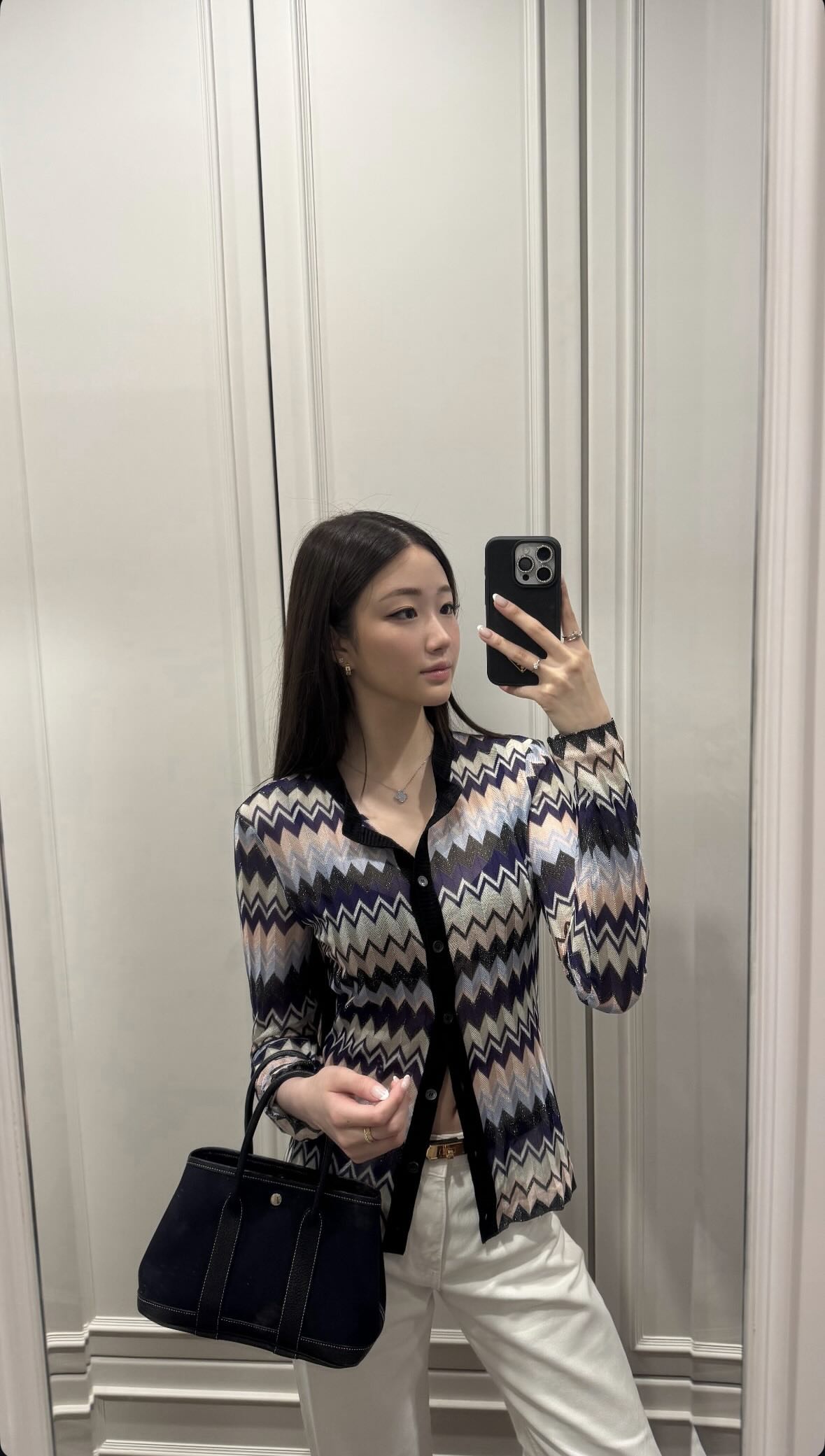 Hot girl vừa xinh vừa sang như tài phiệt Hàn, từng chụp hình với bạn trai Lisa- Ảnh 6.